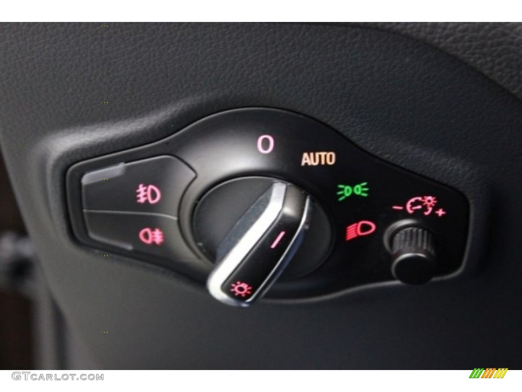2013 Audi Q5 2.0 TFSI quattro Controls Photo #107298124