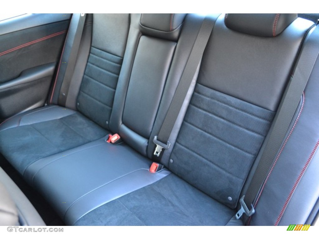 Black Interior 2016 Toyota Camry XSE Photo #107298317