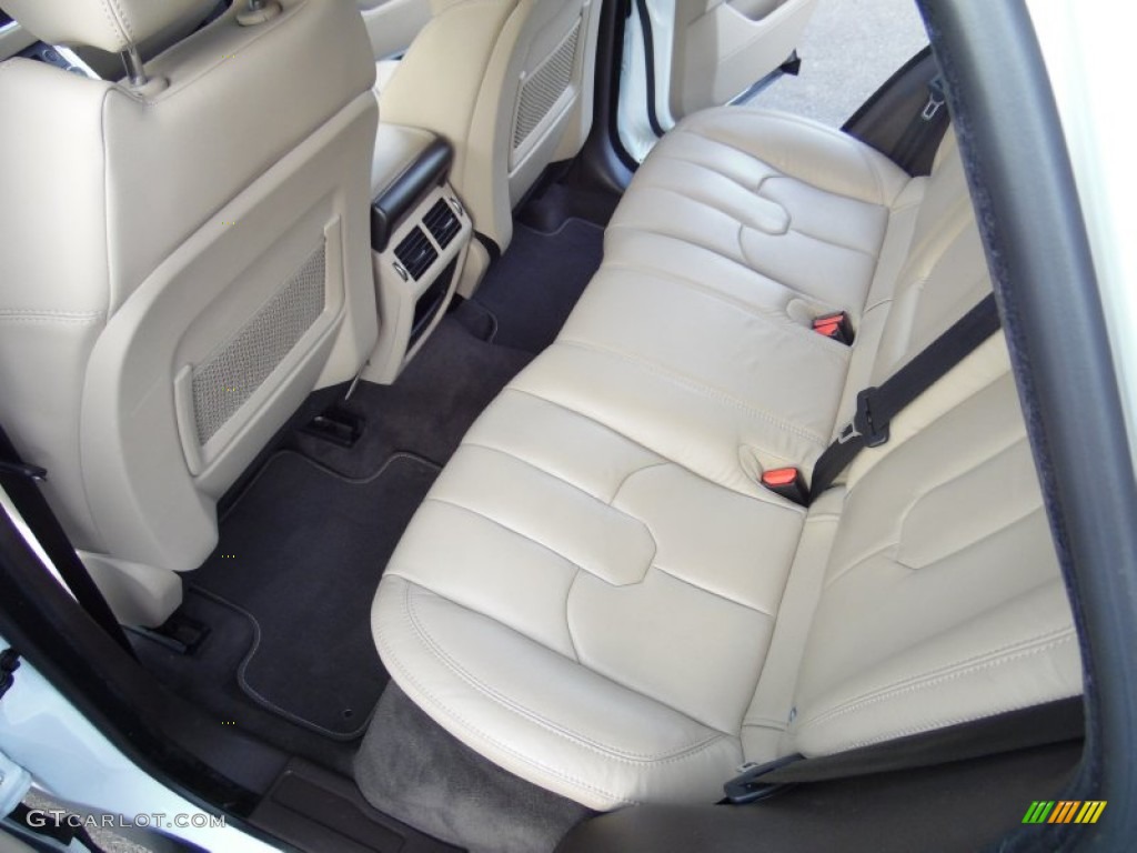 2012 Land Rover Range Rover Evoque Pure Rear Seat Photos