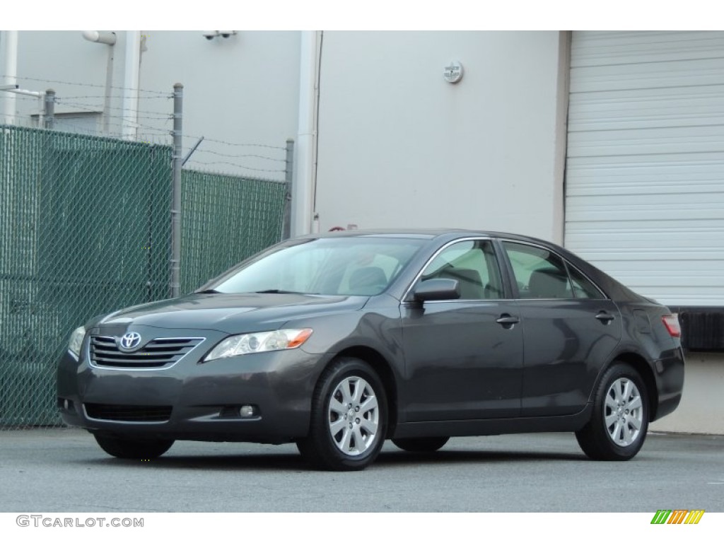 2007 Camry XLE - Magnetic Gray Metallic / Ash photo #1