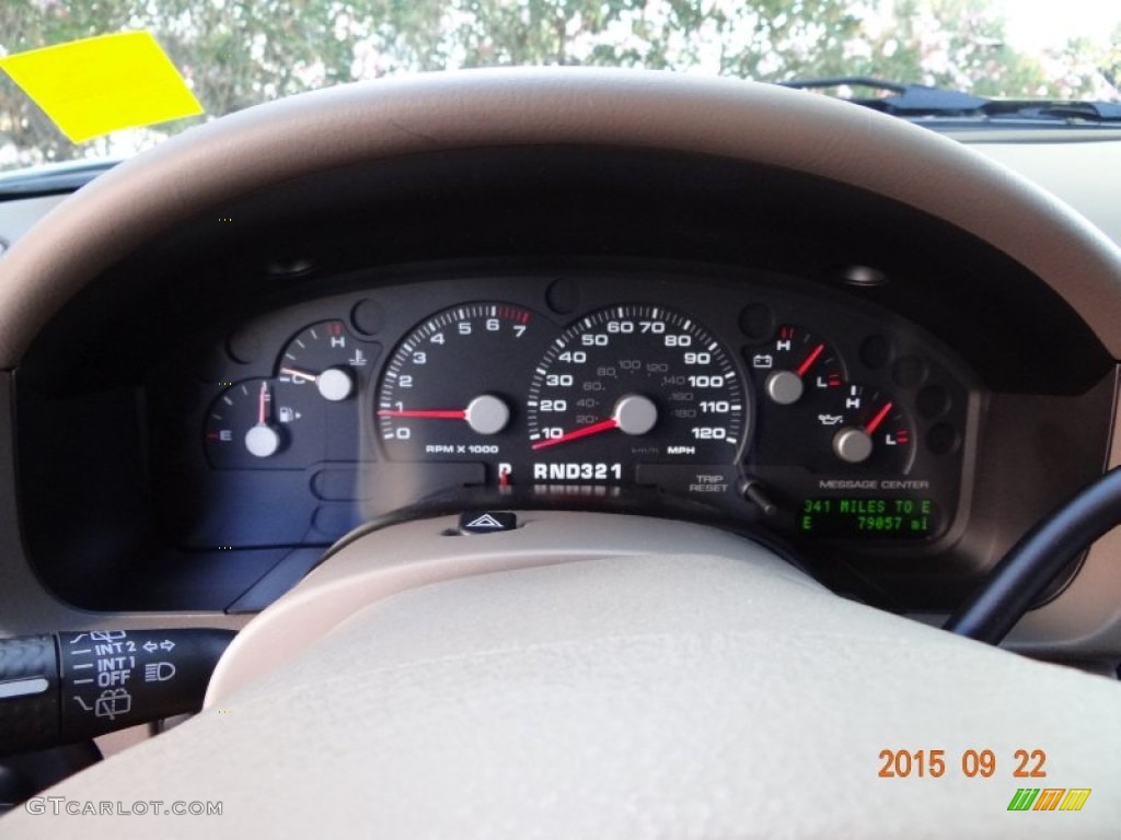 2005 Explorer Eddie Bauer 4x4 - Oxford White / Medium Parchment photo #8