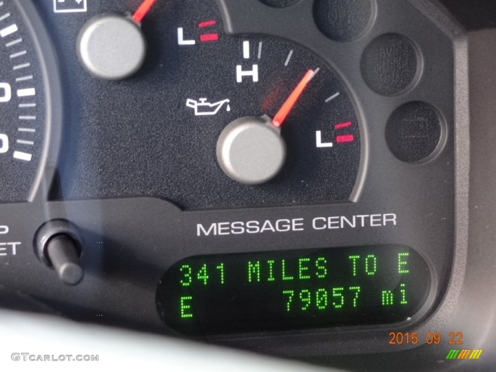 2005 Explorer Eddie Bauer 4x4 - Oxford White / Medium Parchment photo #9