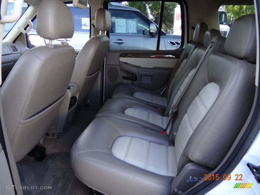 2005 Explorer Eddie Bauer 4x4 - Oxford White / Medium Parchment photo #16