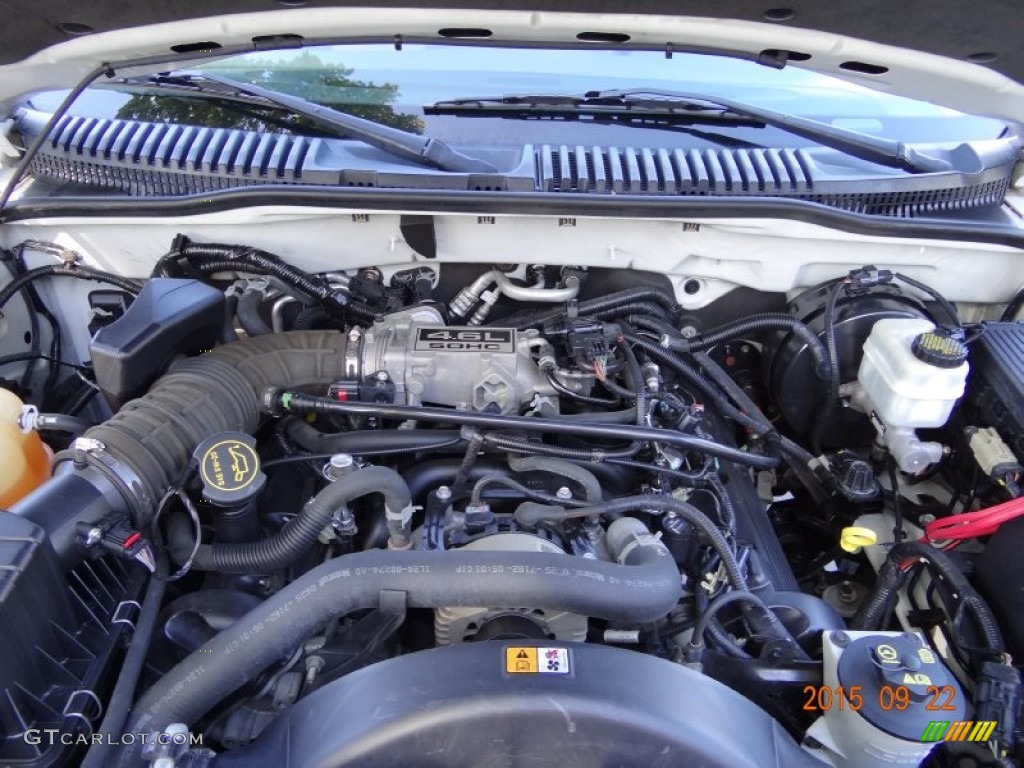 2005 Explorer Eddie Bauer 4x4 - Oxford White / Medium Parchment photo #25