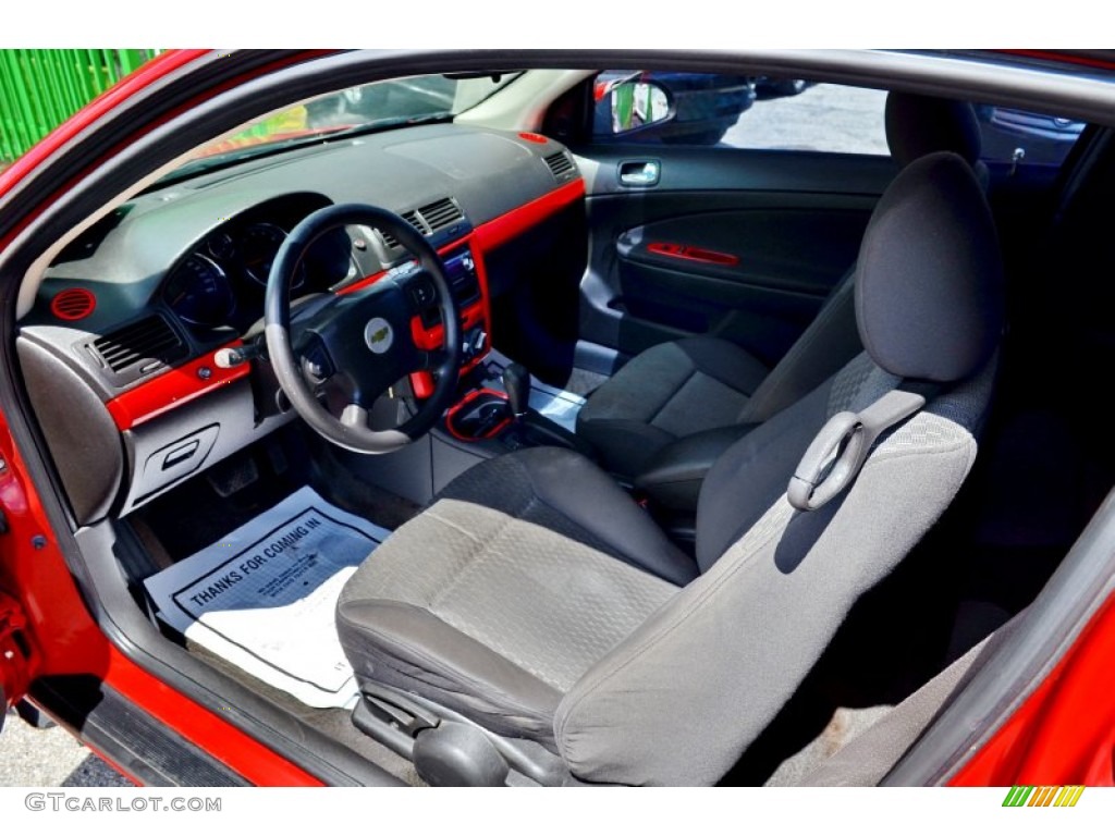 2005 Cobalt LS Coupe - Victory Red / Ebony photo #25