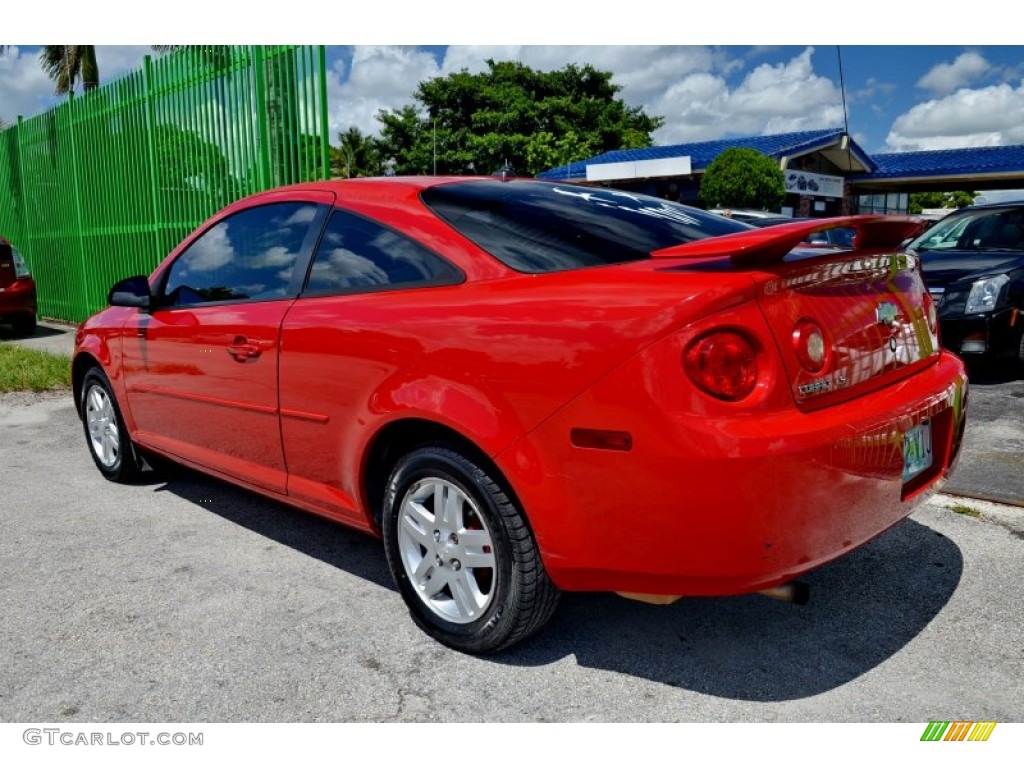 2005 Cobalt LS Coupe - Victory Red / Ebony photo #32