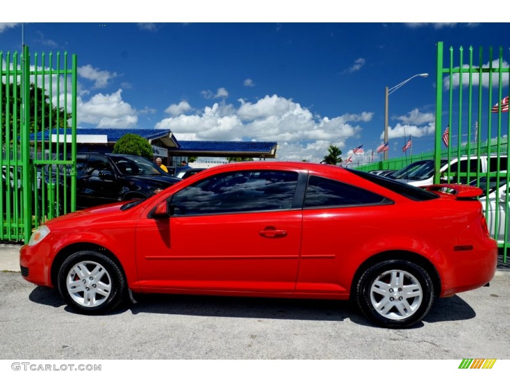 2005 Cobalt LS Coupe - Victory Red / Ebony photo #34