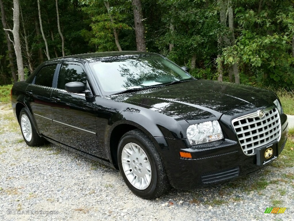 2007 300  - Brilliant Black / Dark Slate Gray/Light Graystone photo #8