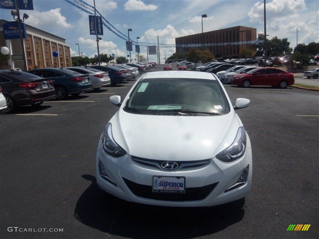 2016 Elantra SE - White / Beige photo #4