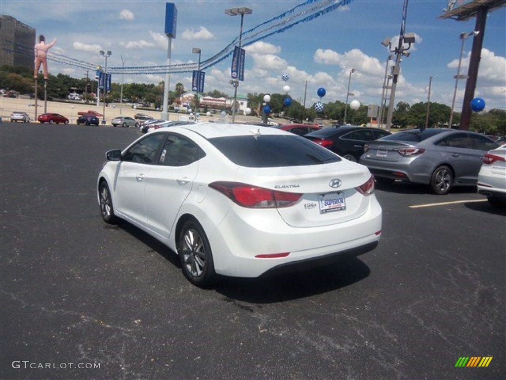 2016 Elantra SE - White / Beige photo #8