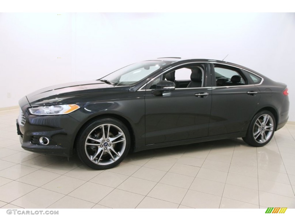 2013 Fusion Titanium AWD - Tuxedo Black Metallic / Charcoal Black photo #3