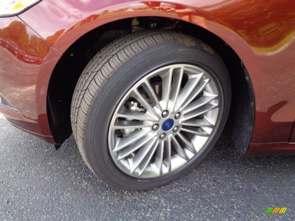 2016 Ford Fusion SE Wheel Photo #107333255