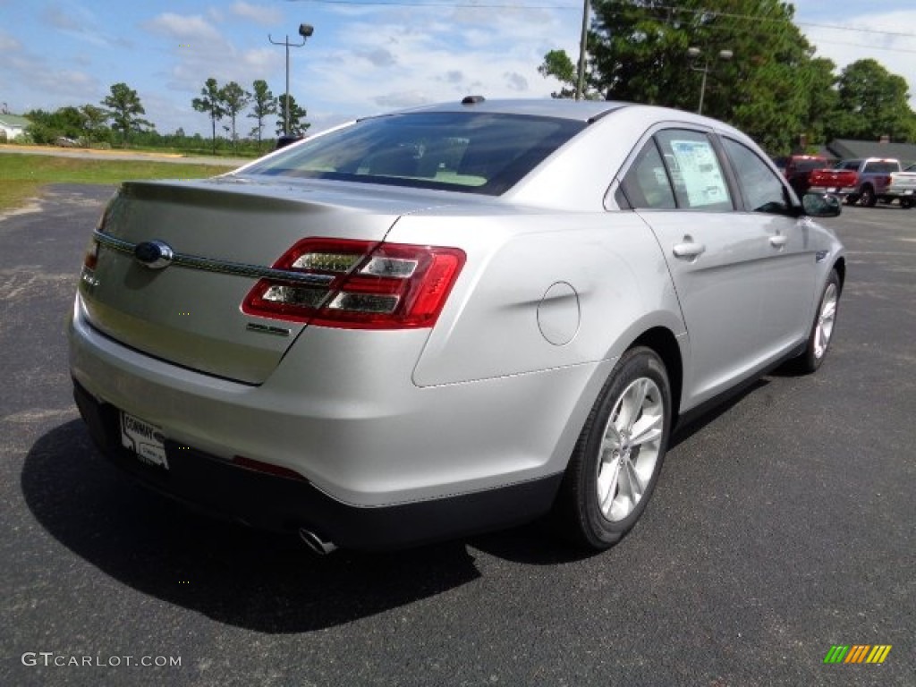 2015 Taurus SE - Ingot Silver Metallic / Dune photo #3