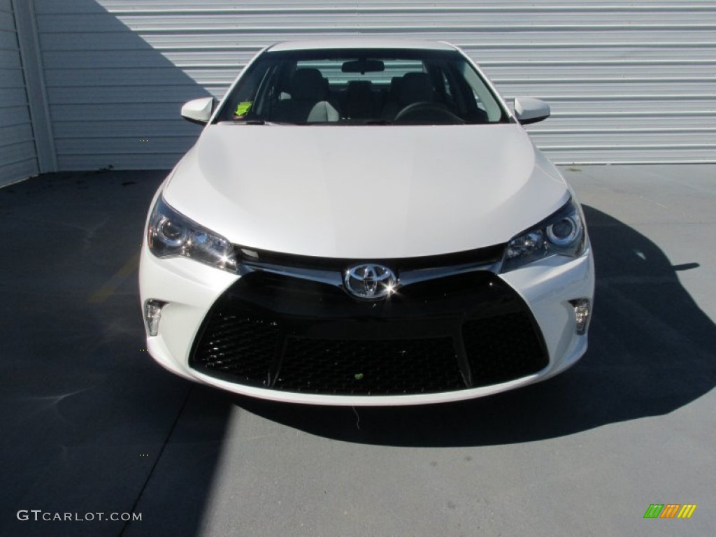 2016 Camry XSE - Blizzard White Pearl / Ash photo #8