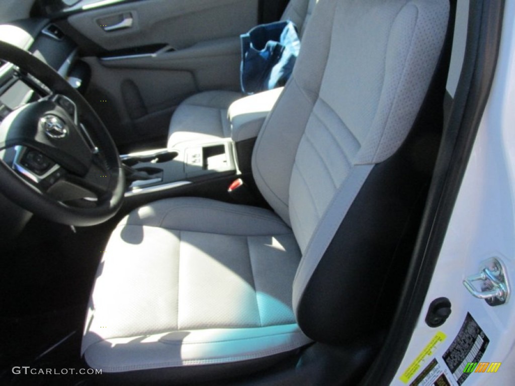 2016 Camry XSE - Blizzard White Pearl / Ash photo #21
