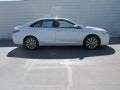 Blizzard White Pearl - Camry XLE Photo No. 3