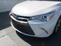 Blizzard White Pearl - Camry XLE Photo No. 10