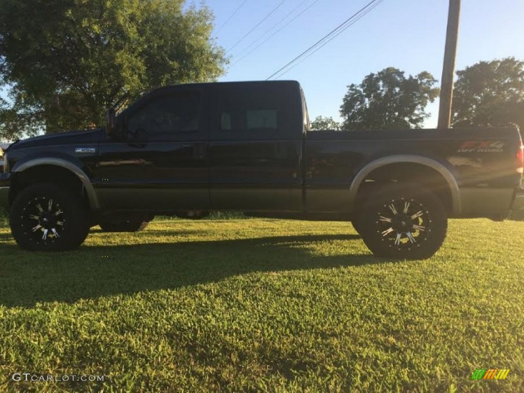 2005 F250 Super Duty Lariat Crew Cab 4x4 - Black / Tan photo #1