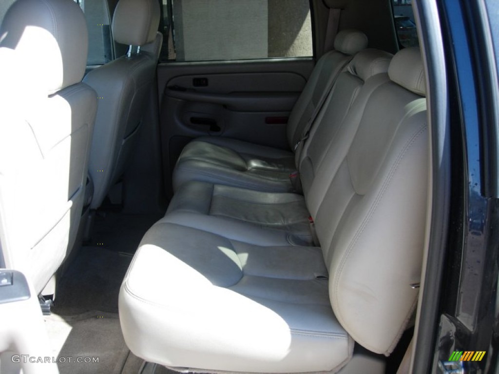 2005 Suburban 1500 LT 4x4 - Dark Gray Metallic / Tan/Neutral photo #12