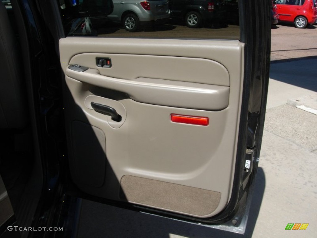 2005 Suburban 1500 LT 4x4 - Dark Gray Metallic / Tan/Neutral photo #16