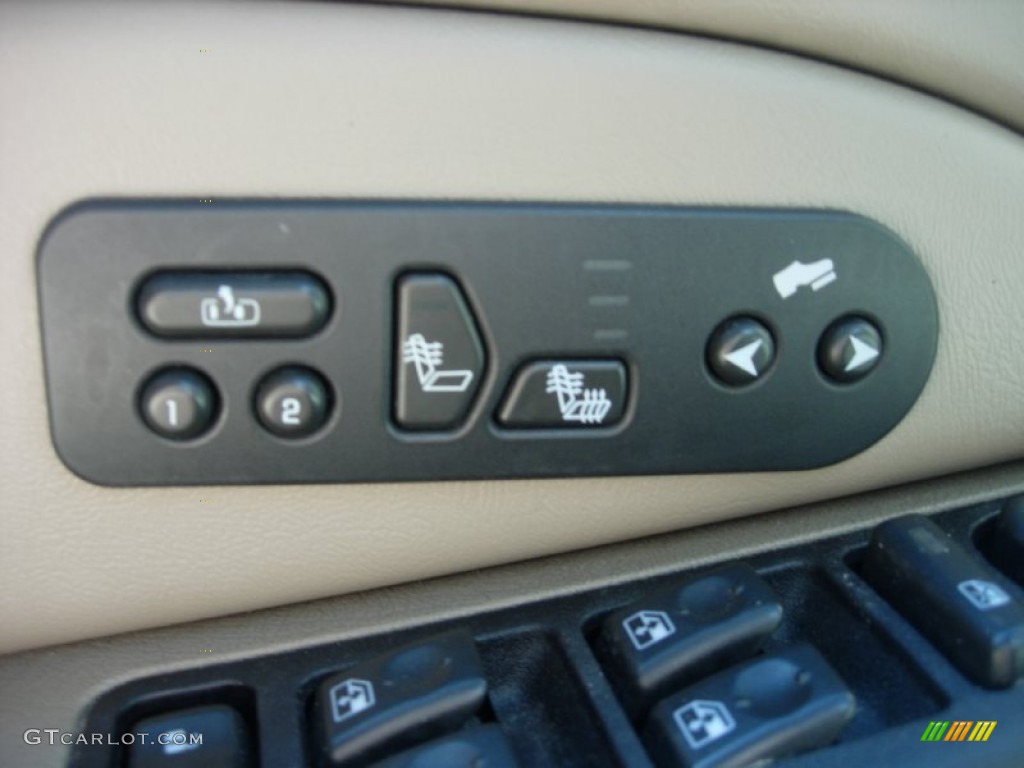 2005 Suburban 1500 LT 4x4 - Dark Gray Metallic / Tan/Neutral photo #27