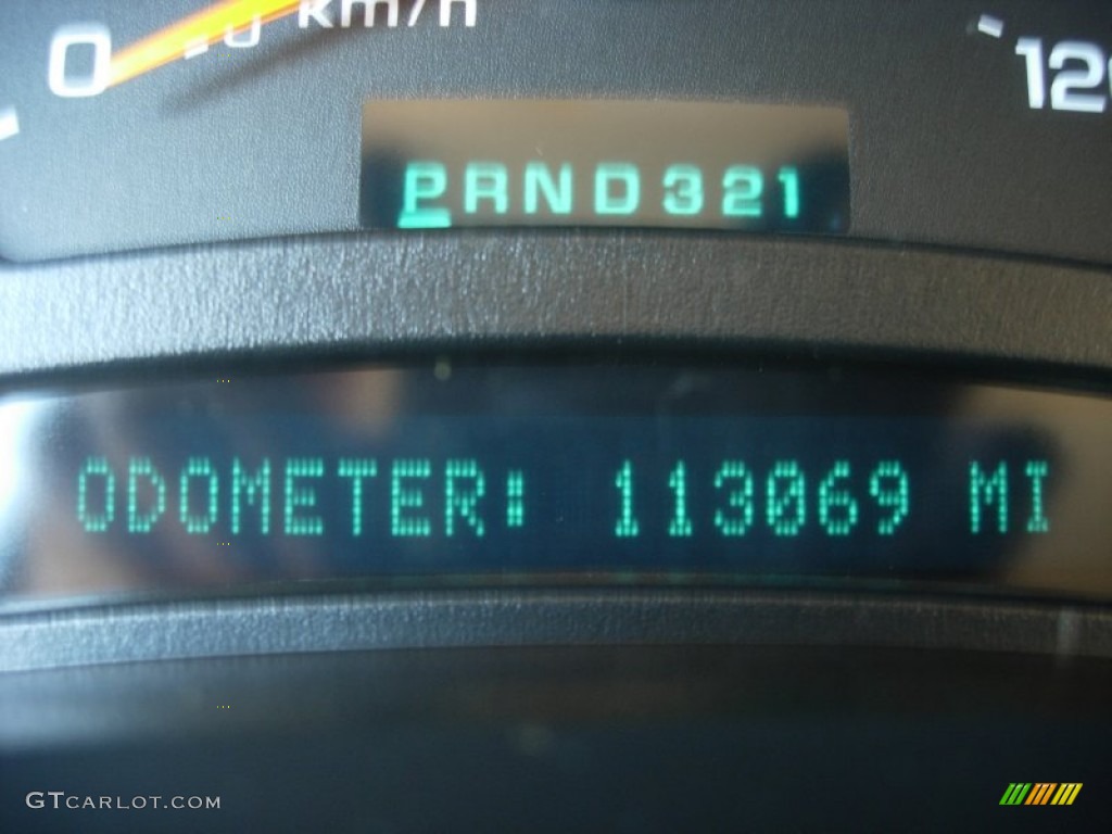 2005 Suburban 1500 LT 4x4 - Dark Gray Metallic / Tan/Neutral photo #28