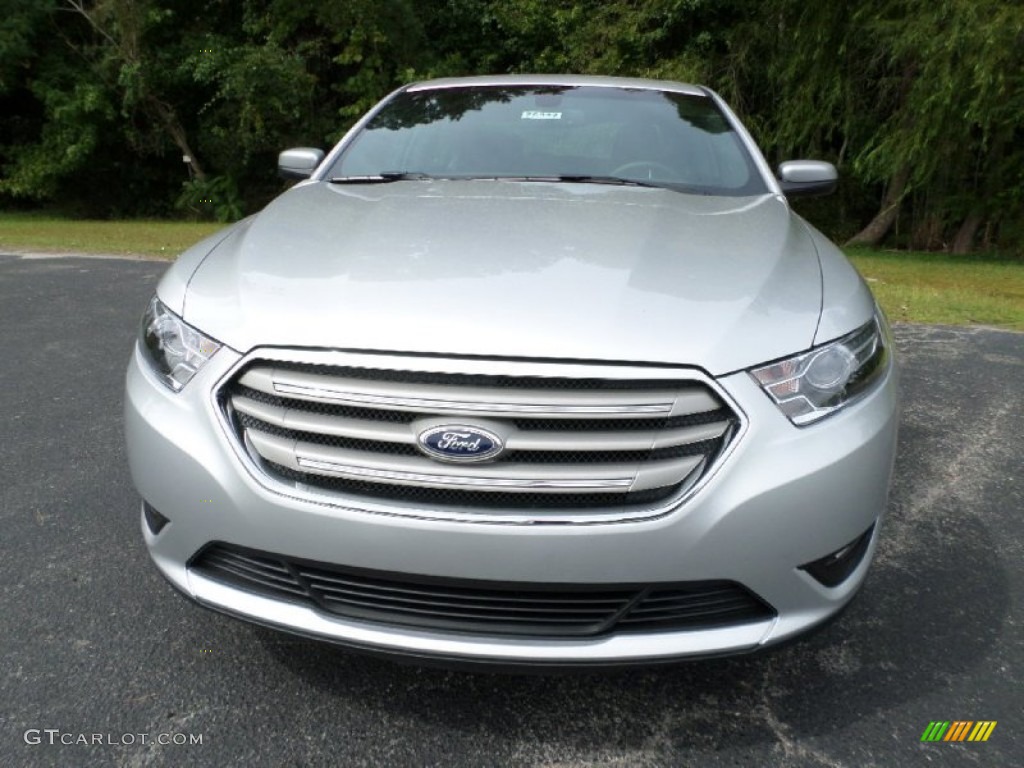2015 Taurus SEL - Ingot Silver Metallic / Charcoal Black photo #11