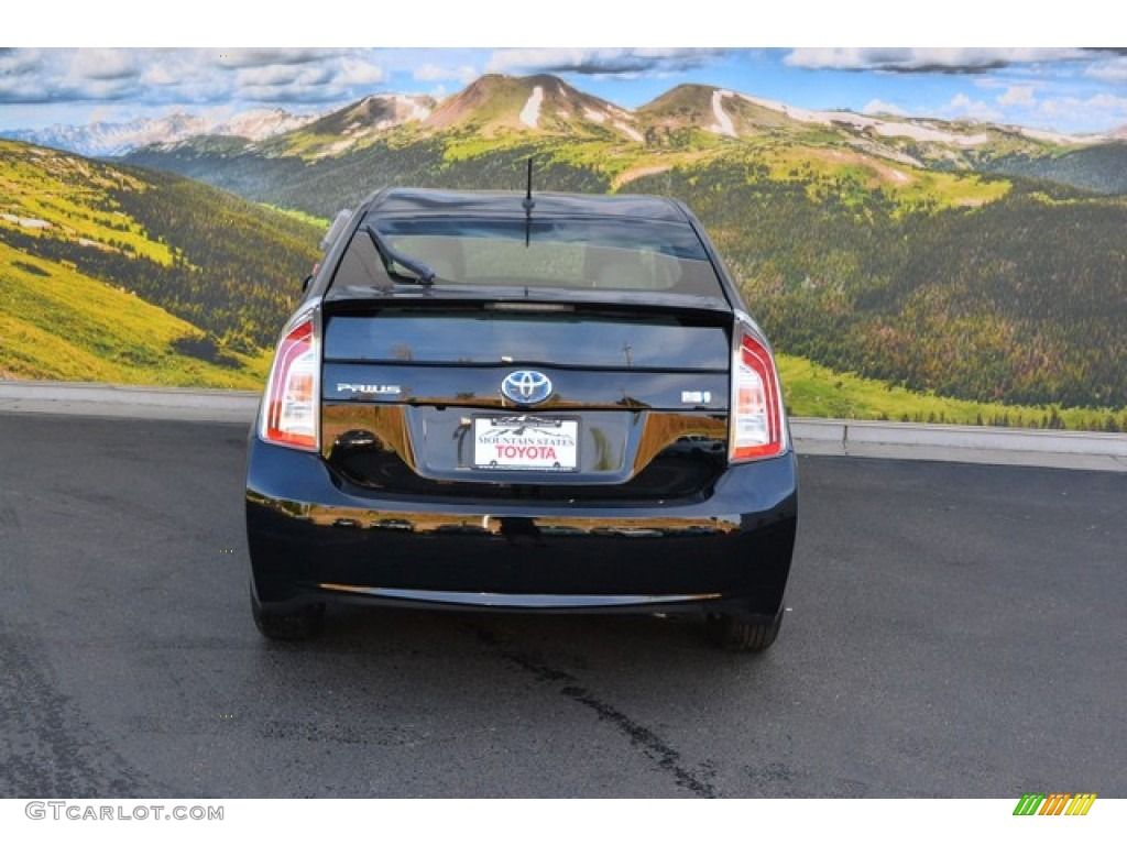 2015 Prius Two Hybrid - Black / Misty Gray photo #4