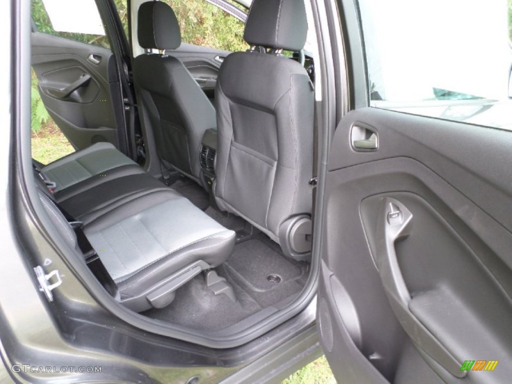 2015 C-Max Hybrid SE - Magnetic Metallic / Charcoal Black photo #17