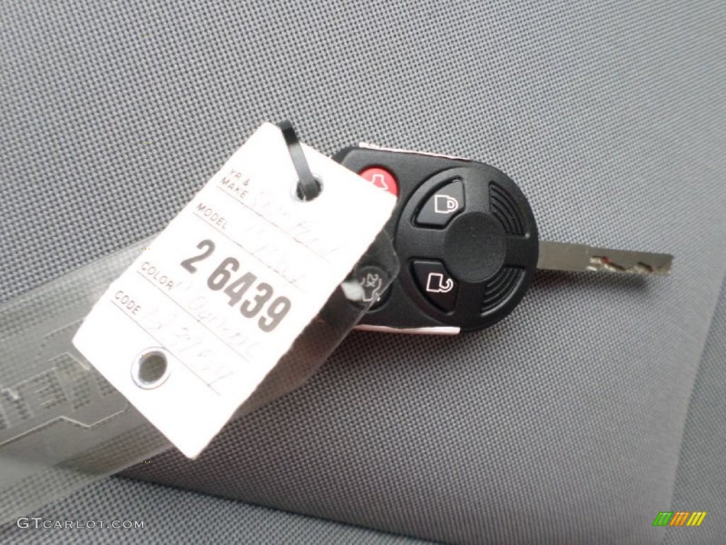 2015 C-Max Hybrid SE - Magnetic Metallic / Charcoal Black photo #31