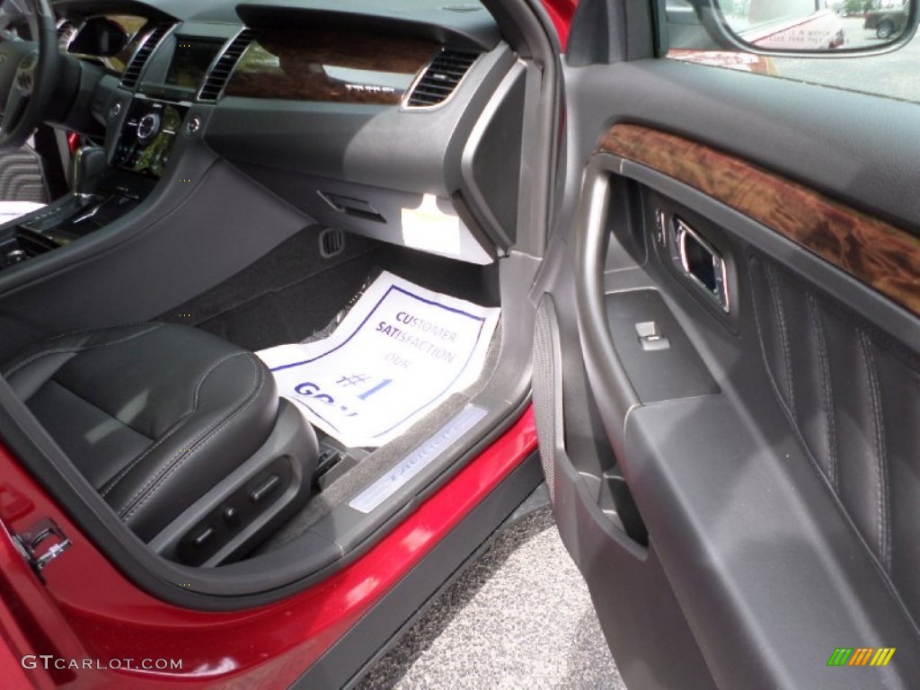 2015 Taurus Limited - Ruby Red Metallic / Charcoal Black photo #19