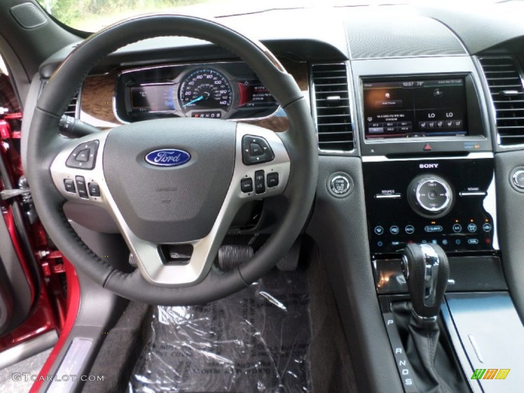 2015 Taurus Limited - Ruby Red Metallic / Charcoal Black photo #20