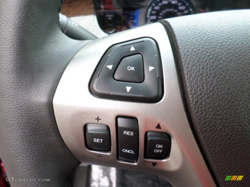 2015 Taurus Limited - Ruby Red Metallic / Charcoal Black photo #29