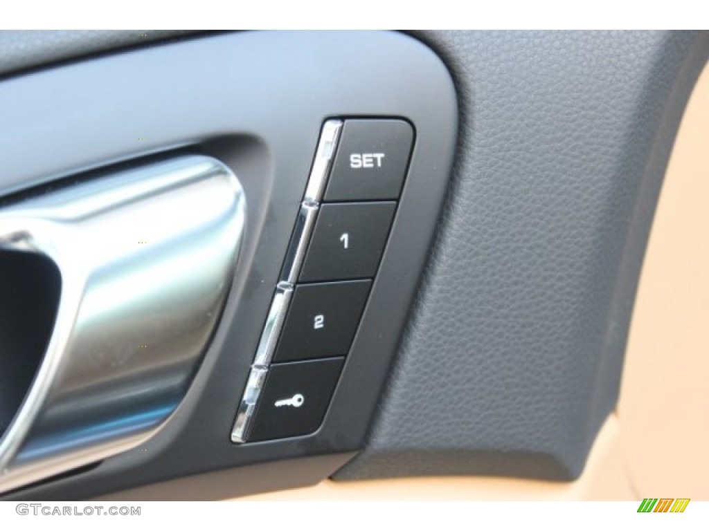2016 Porsche Cayenne Diesel Controls Photo #107358121