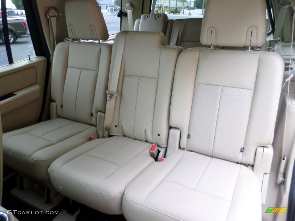 2016 Expedition Limited - Blue Jeans Metallic / Dune photo #16