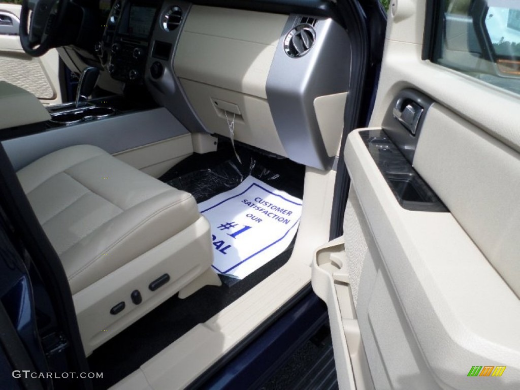 2016 Expedition Limited - Blue Jeans Metallic / Dune photo #22