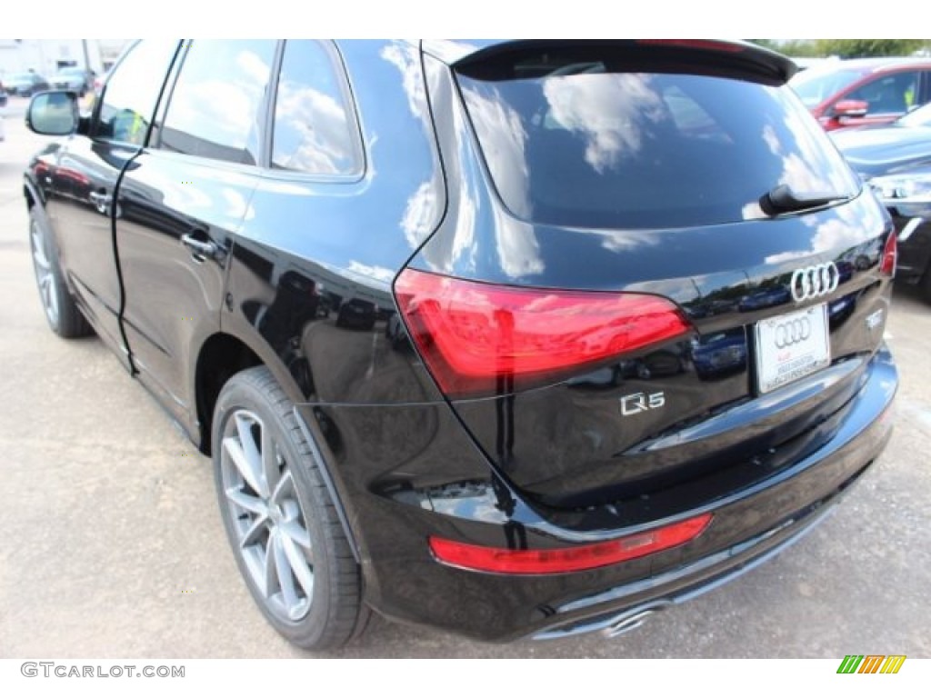 2016 Q5 3.0 TFSI Premium Plus quattro - Mythos Black Metallic / Chestnut Brown photo #6