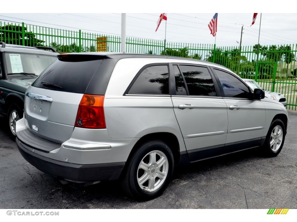 2006 Pacifica Touring - Bright Silver Metallic / Light Taupe/Dark Slate Gray photo #8