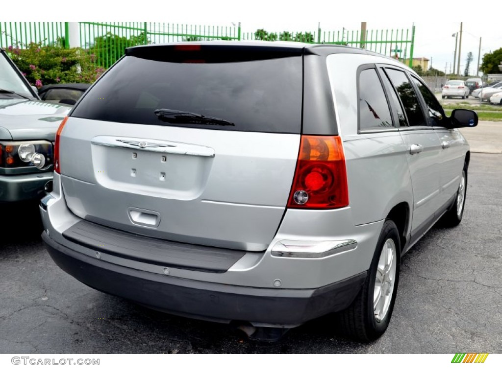 2006 Pacifica Touring - Bright Silver Metallic / Light Taupe/Dark Slate Gray photo #10