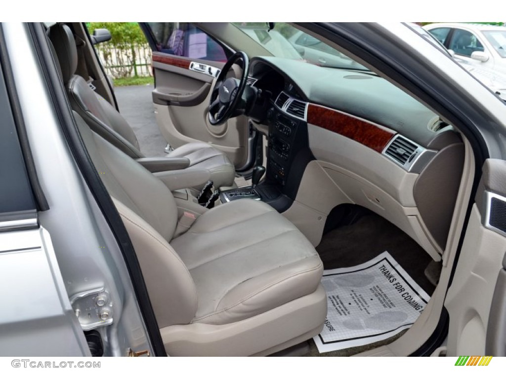 2006 Pacifica Touring - Bright Silver Metallic / Light Taupe/Dark Slate Gray photo #19
