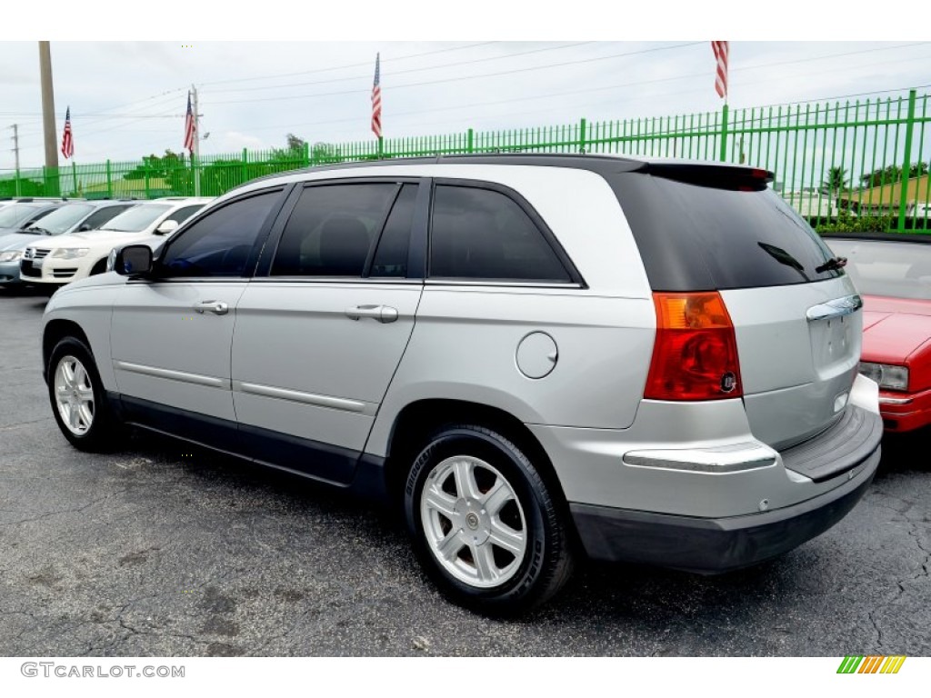 2006 Pacifica Touring - Bright Silver Metallic / Light Taupe/Dark Slate Gray photo #47