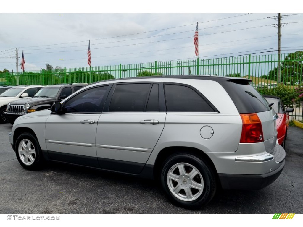 2006 Pacifica Touring - Bright Silver Metallic / Light Taupe/Dark Slate Gray photo #48