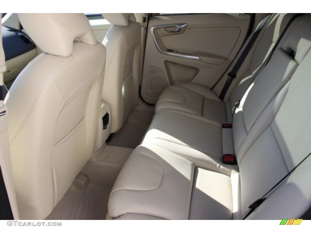 2016 XC60 T5 Drive-E - Seashell Metallic / Beige photo #31