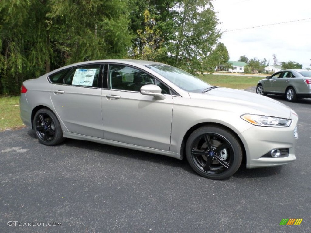 2016 Fusion SE - Tectonic Metallic / Charcoal Black photo #2