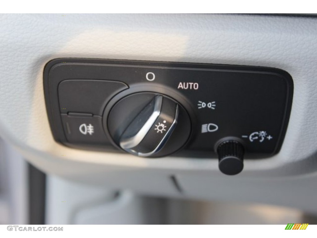 2016 Audi A3 1.8 Premium Plus Controls Photos