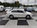 Candy White - Jetta SE Sedan Photo No. 3
