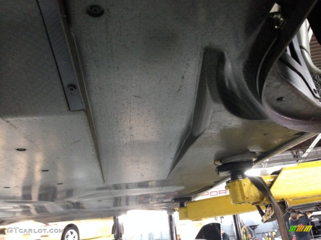 2005 Porsche Carrera GT Standard Carrera GT Model Undercarriage Photo #107384957