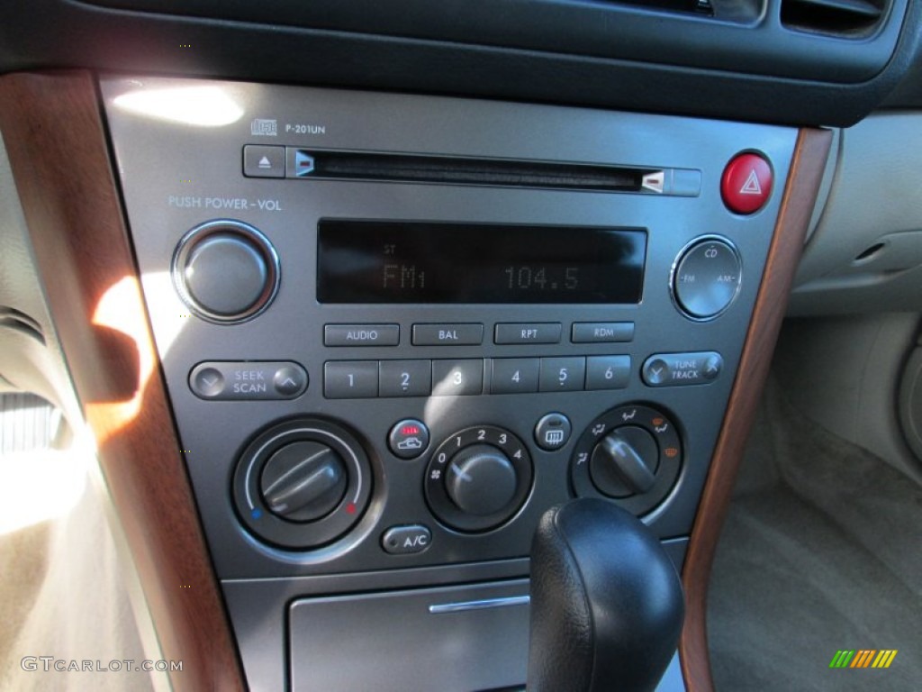 2005 Outback 2.5i Wagon - Willow Green Opal / Taupe photo #24