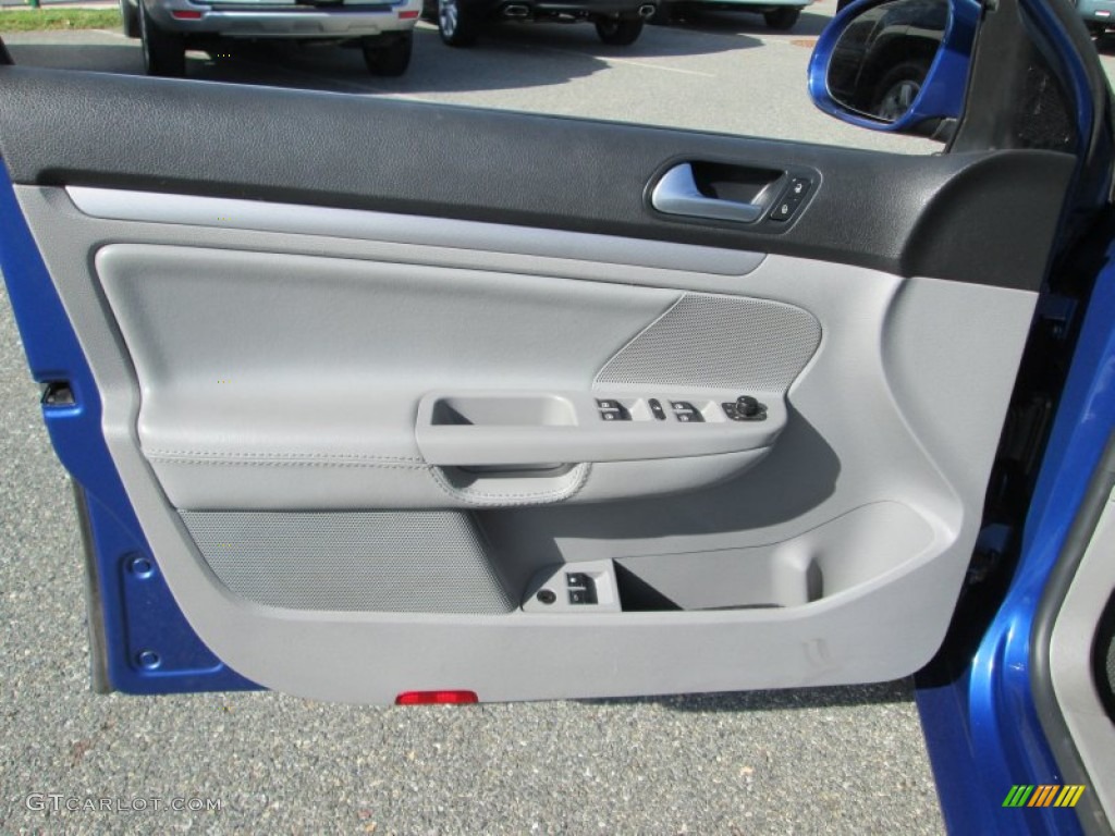 2008 Volkswagen Jetta SE Sedan Art Grey Door Panel Photo #107390075