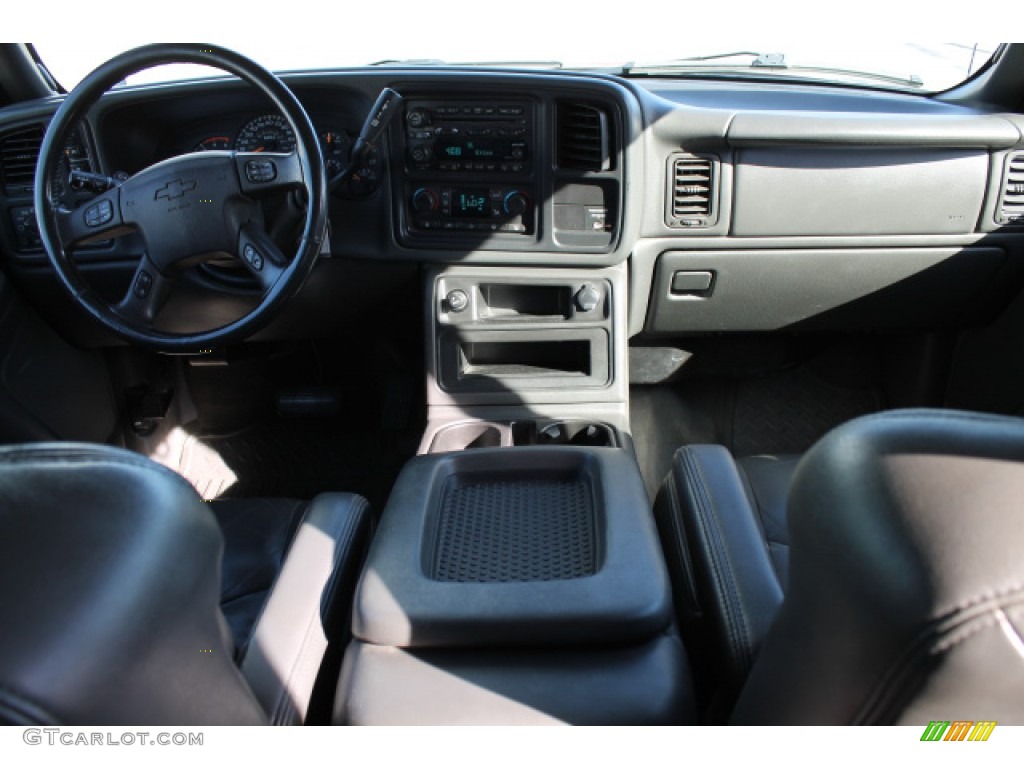 2004 Silverado 2500HD LS Extended Cab 4x4 - Sandstone Metallic / Dark Charcoal photo #6